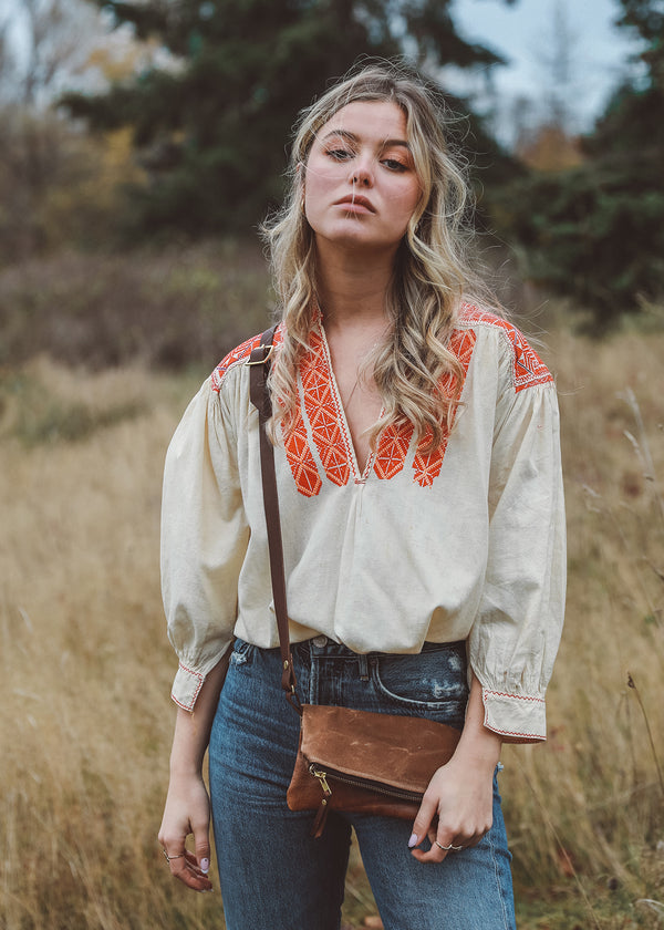 Waxed Canvas Crossbody Tan GraceDesign